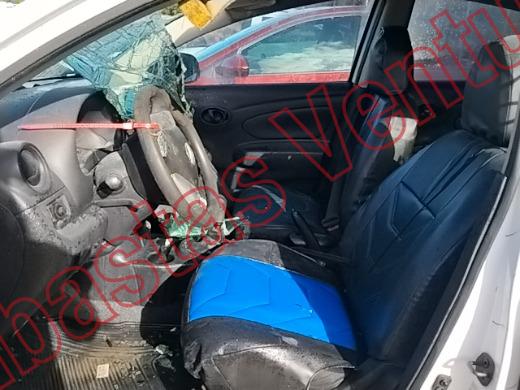 NISSAN VERSA 2019, foto 17 de 19