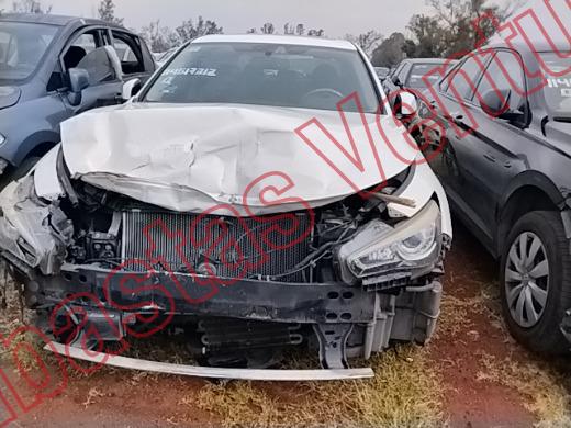 INFINITI Q50 2015, foto 2 de 19