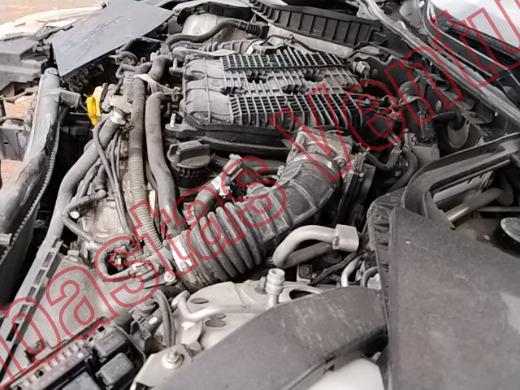 INFINITI Q50 2015, foto 9 de 19