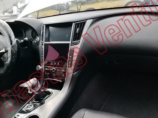 INFINITI Q50 2015, foto 14 de 19