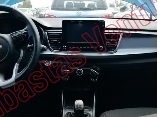 KIA RIO 2023, foto 14 de 19