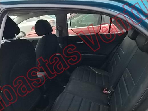 KIA RIO 2023, foto 16 de 19