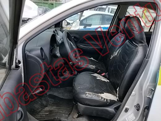 NISSAN MARCH 2019, foto 17 de 19