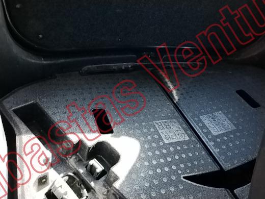 TOYOTA PRIUS 2019, foto 15 de 19