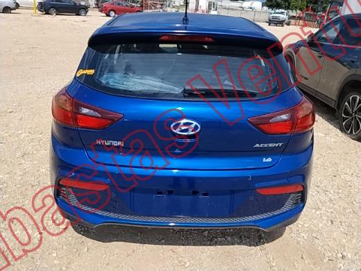 HYUNDAI ACCENT 2019, foto 6 de 19
