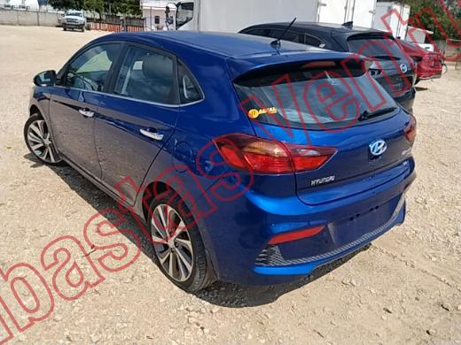 HYUNDAI ACCENT 2019, foto 7 de 19