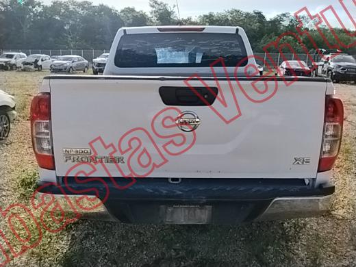 NISSAN NP 300 2017, foto 6 de 19