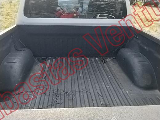 NISSAN NP 300 2017, foto 15 de 19