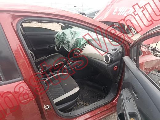 NISSAN VERSA 2022, foto 12 de 19