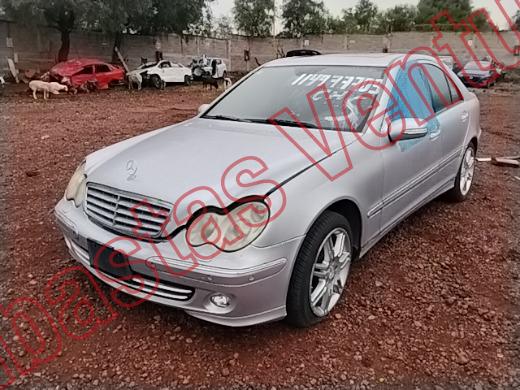 MERCEDES BENZ C280 2006, foto 1 de 19