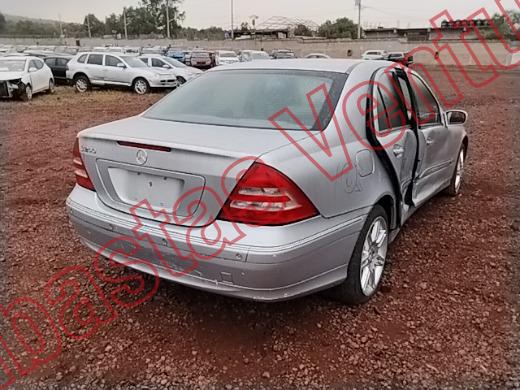 MERCEDES BENZ C280 2006, foto 5 de 19