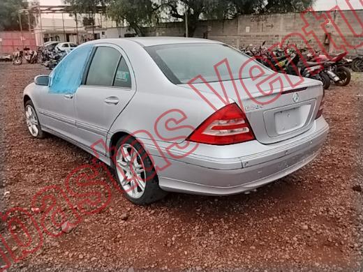 MERCEDES BENZ C280 2006, foto 7 de 19