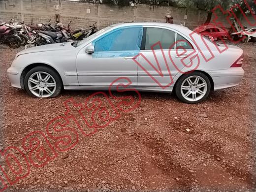 MERCEDES BENZ C280 2006, foto 8 de 19
