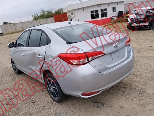 TOYOTA YARIS 2021, foto 7 de 19