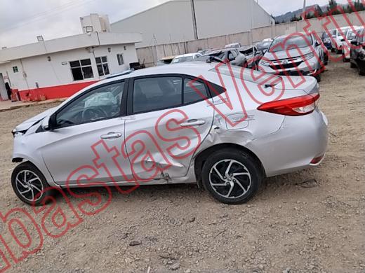 TOYOTA YARIS 2021, foto 8 de 19