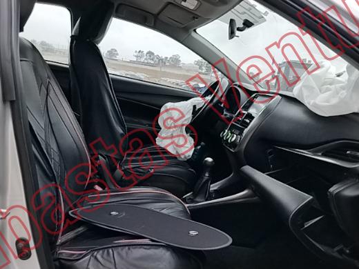 TOYOTA YARIS 2021, foto 12 de 19