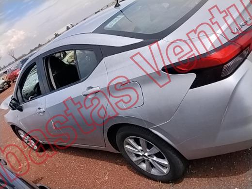 NISSAN VERSA 2020, foto 8 de 19