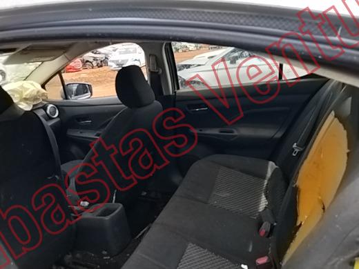 NISSAN VERSA 2020, foto 16 de 19