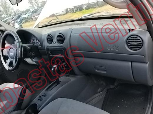 JEEP LIBERTY 2005, foto 14 de 19