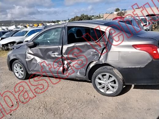 NISSAN VERSA 2016, foto 8 de 19