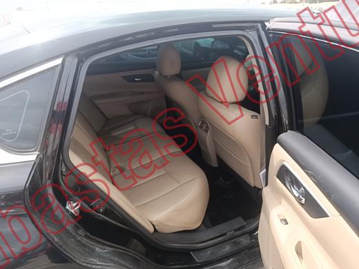 NISSAN ALTIMA 2017, foto 13 de 19