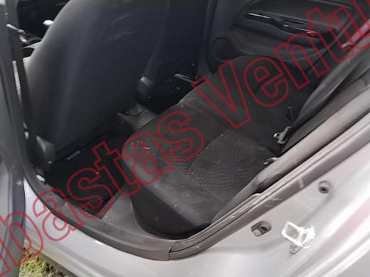 DODGE ATTITUDE 2023, foto 16 de 19