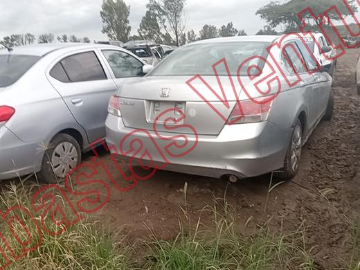 HONDA ACCORD 2009, foto 5 de 19