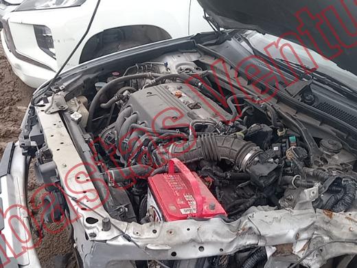 HONDA ACCORD 2009, foto 9 de 19