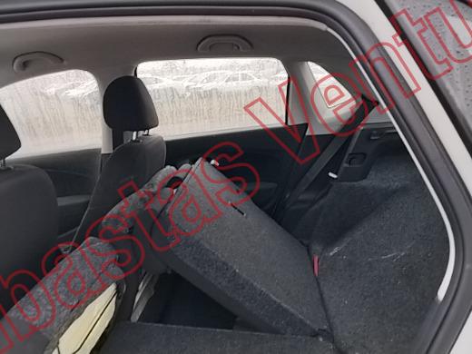 VOLKSWAGEN POLO 2022, foto 16 de 19