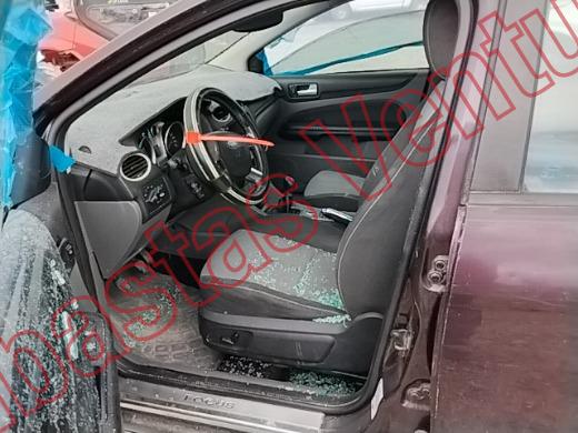 FORD FOCUS 2009, foto 17 de 19