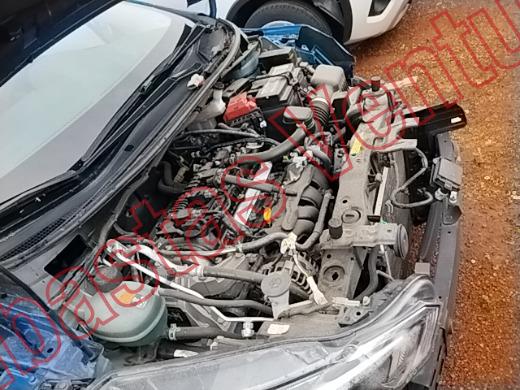 NISSAN VERSA 2025, foto 11 de 19