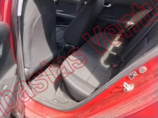 KIA RIO 2019, foto 16 de 19