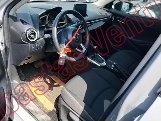MAZDA MAZDA 2 2026, foto 17 de 19
