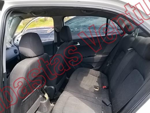 HYUNDAI GRAN I10 2016, foto 16 de 19
