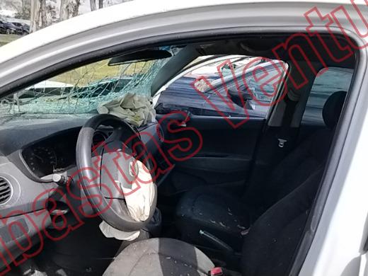 HYUNDAI GRAN I10 2016, foto 17 de 19