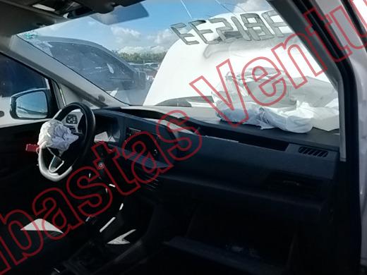 VOLKSWAGEN CADDY 2022, foto 14 de 19