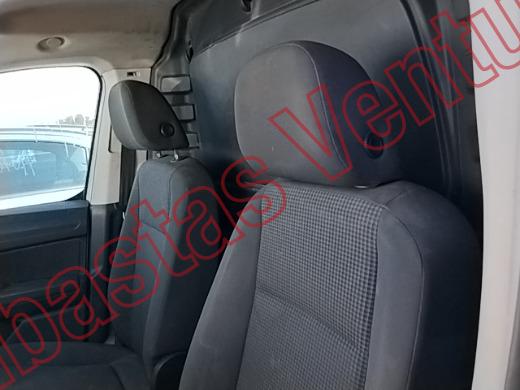 VOLKSWAGEN CADDY 2022, foto 16 de 19