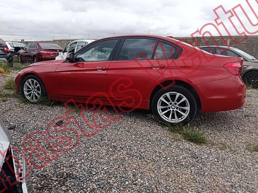BMW 320IA 2016, foto 8 de 19