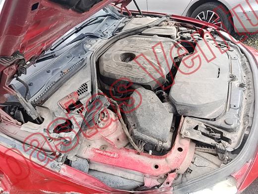 BMW 320IA 2016, foto 11 de 19