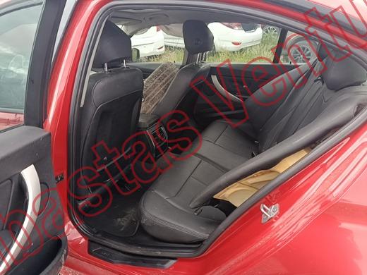 BMW 320IA 2016, foto 16 de 19