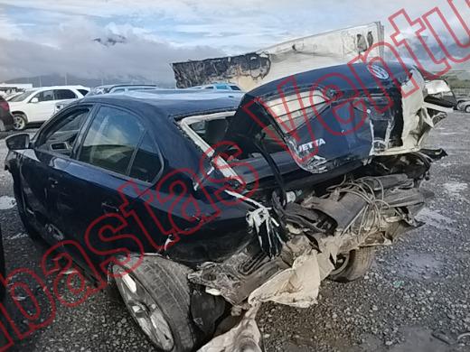 VOLKSWAGEN JETTA 2016, foto 7 de 19