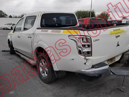 MITSUBISHI L200 2019, foto 8 de 19