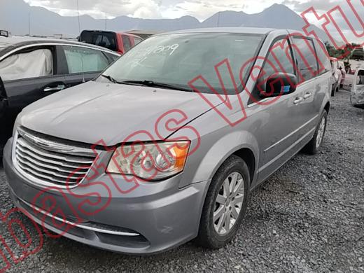 CHRYSLER TOWN AND COUNTRY 2014, foto 1 de 19