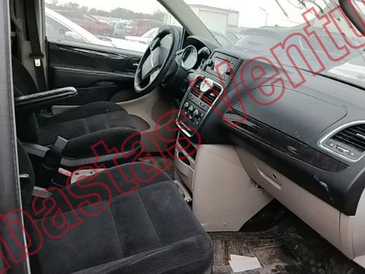 CHRYSLER TOWN AND COUNTRY 2014, foto 12 de 19