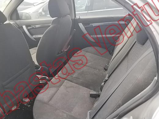 CHEVROLET AVEO 2010, foto 16 de 19