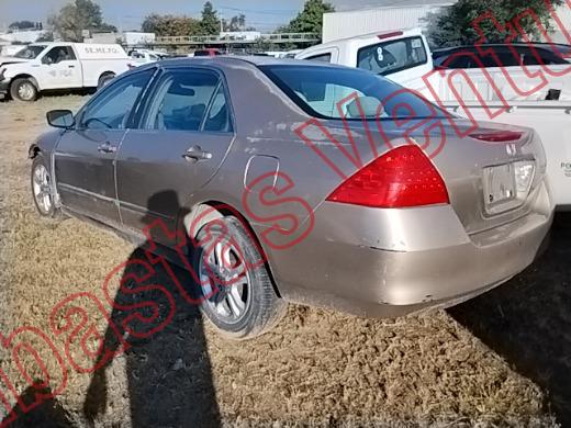 HONDA ACCORD 2007, foto 7 de 19
