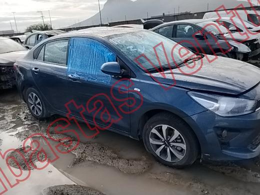 KIA RIO 2022, foto 4 de 19