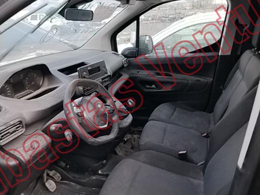 PEUGEOT PARTNER 2021, foto 16 de 19
