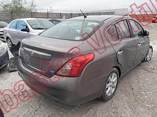 NISSAN VERSA 2013, foto 5 de 19