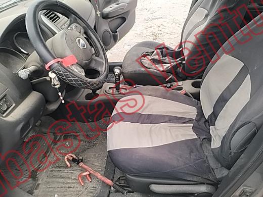 NISSAN VERSA 2013, foto 17 de 19
